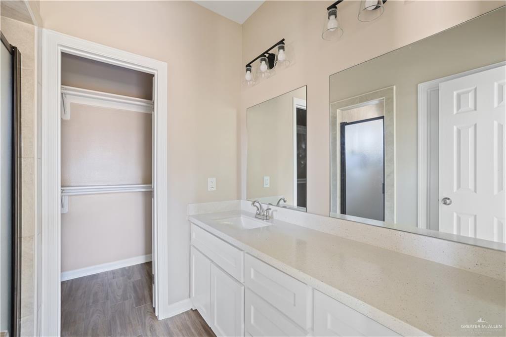 1304 E Acacia Drive, San Juan, Texas image 13