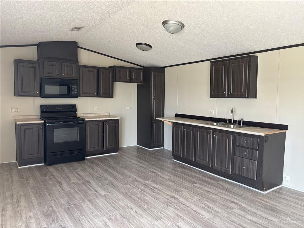 3014 W Mimosa Drive, Weslaco, Texas image 3