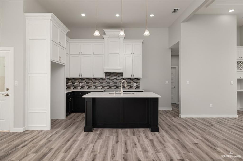 1503 32nd Street, Hidalgo, Texas image 4