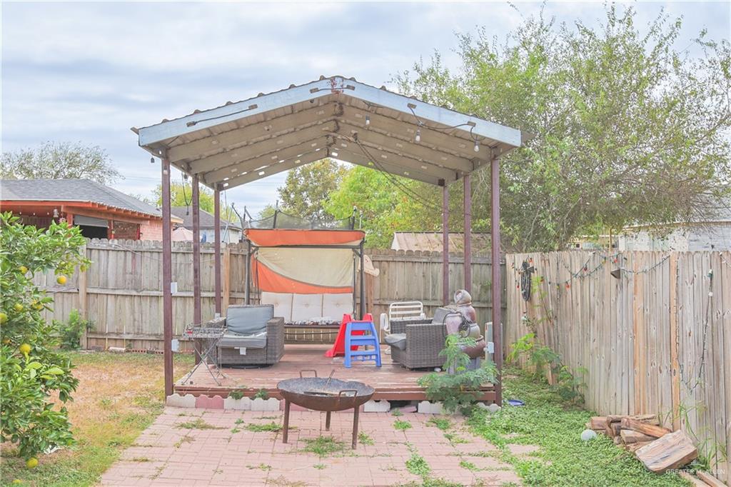 224 S Milanos Road, Weslaco, Texas image 16