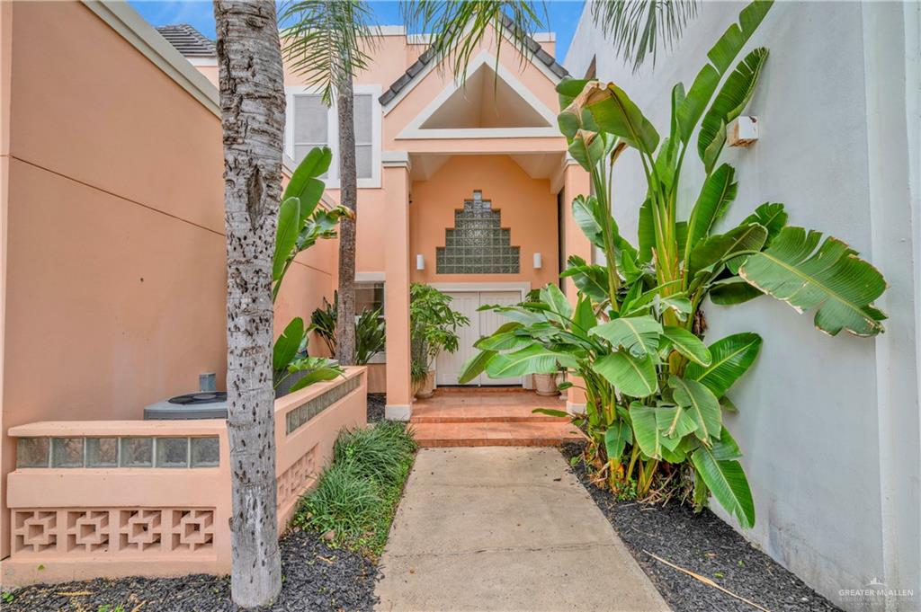 412 Sabine Court, Mission, Texas image 4