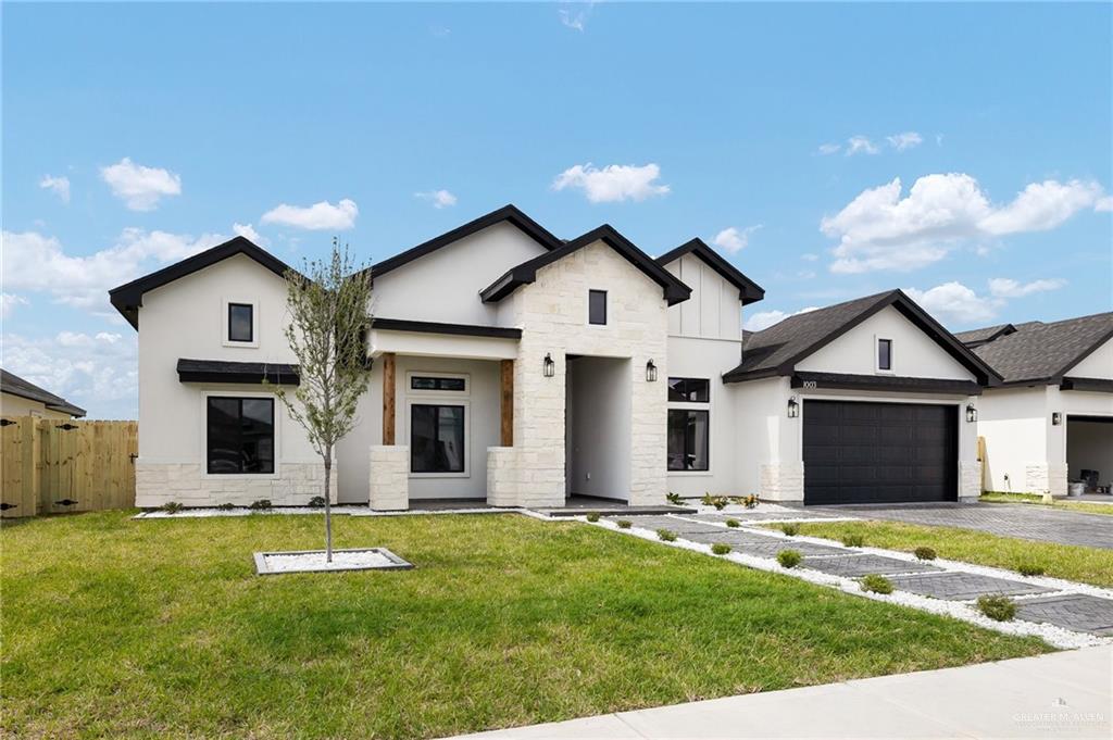 1003 Bette Street, Pharr, Texas image 2