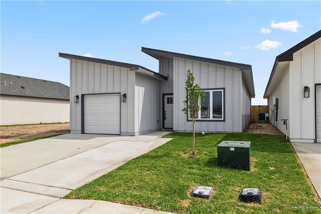 2320 Thornton Avenue