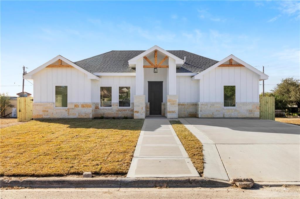 113 W 5th Street, La Joya, Texas image 1