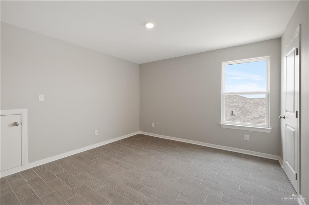 825 S Templo Dorado, Mission, Texas image 10