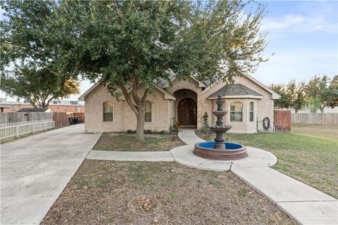 Photo of 7303 N 22nd Lane, McAllen, TX 78504 (MLS # 497614)