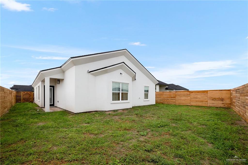 2500 E Conroe Road, Edinburg, Texas image 16