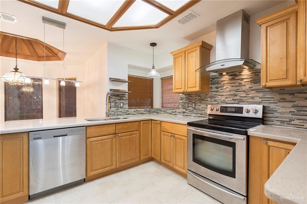409 Kiwi Avenue, McAllen, Texas image 5