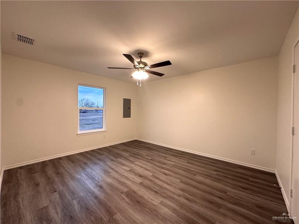 1101 S Washington Avenue, Mercedes, Texas image 8