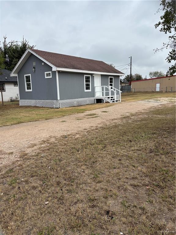 602 N Extrumberto Solis Street, Elsa, Texas image 3