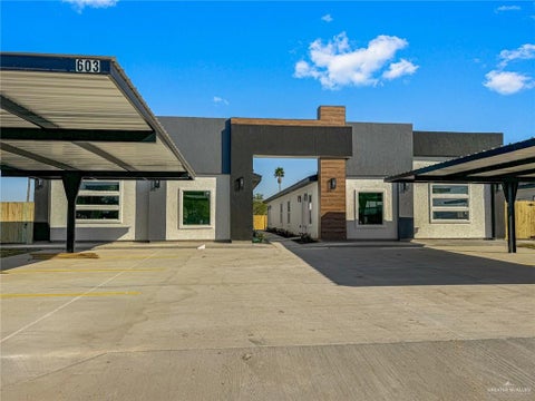 Multifamily For Sale - 611 Buccaneer Drive<br/> Hidalgo, TX 78557