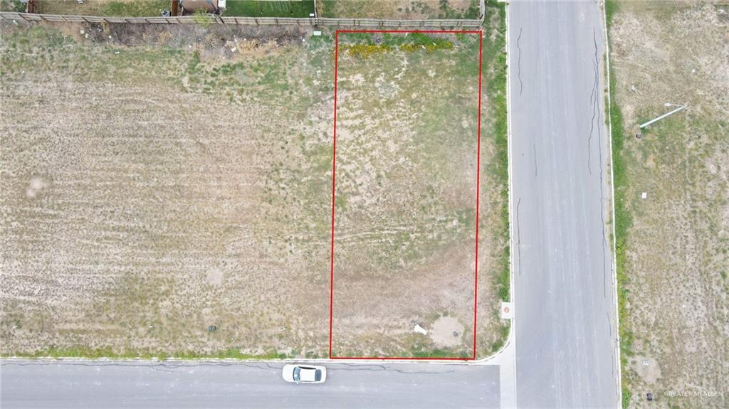 E Sabinal Avenue, Hidalgo, Texas image 3