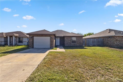 Homes For Sale - 809 Alexandria Avenue<br/> Hidalgo County, Mercedes, TX 78570