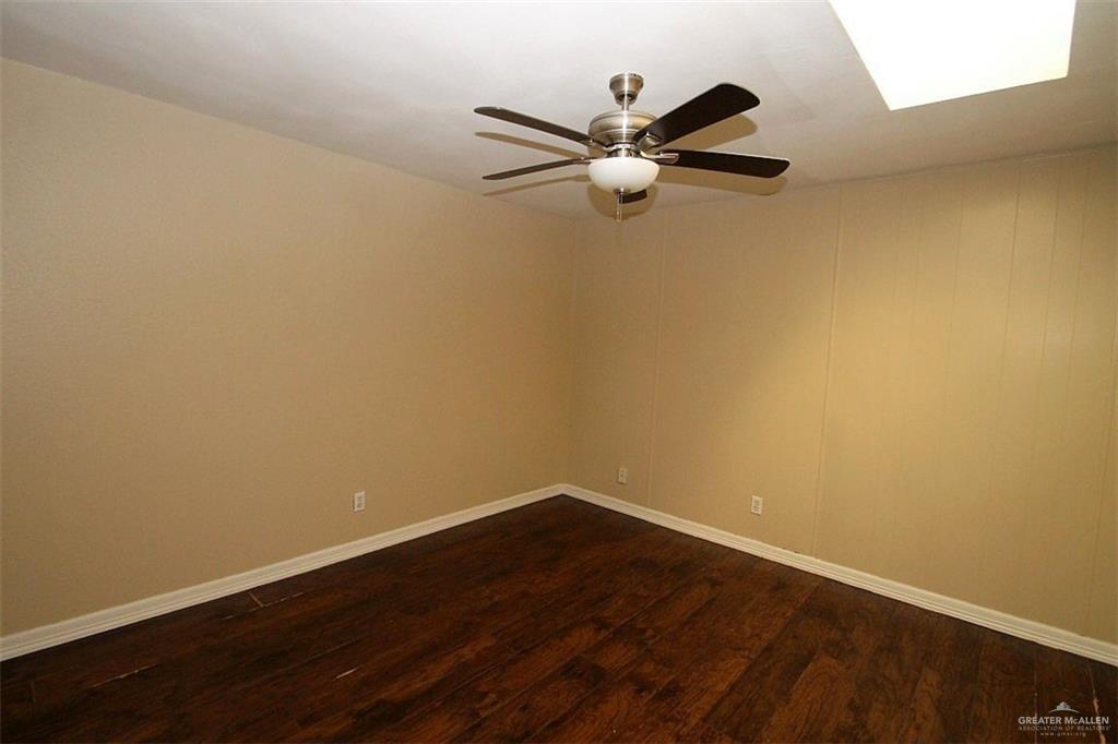 333 Forest Hills Drive #2, Weslaco, Texas image 7