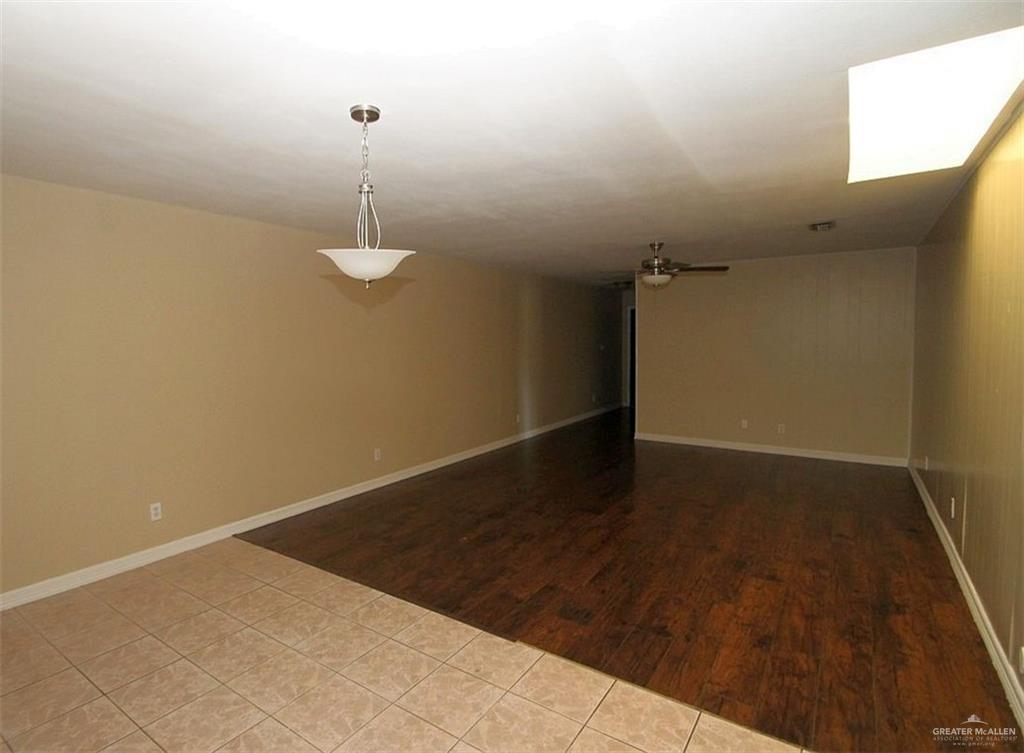 333 Forest Hills Drive #2, Weslaco, Texas image 8