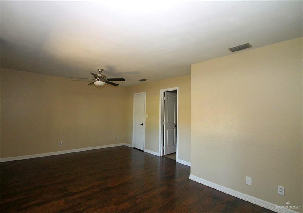 333 Forest Hills Drive #2, Weslaco, Texas image 3