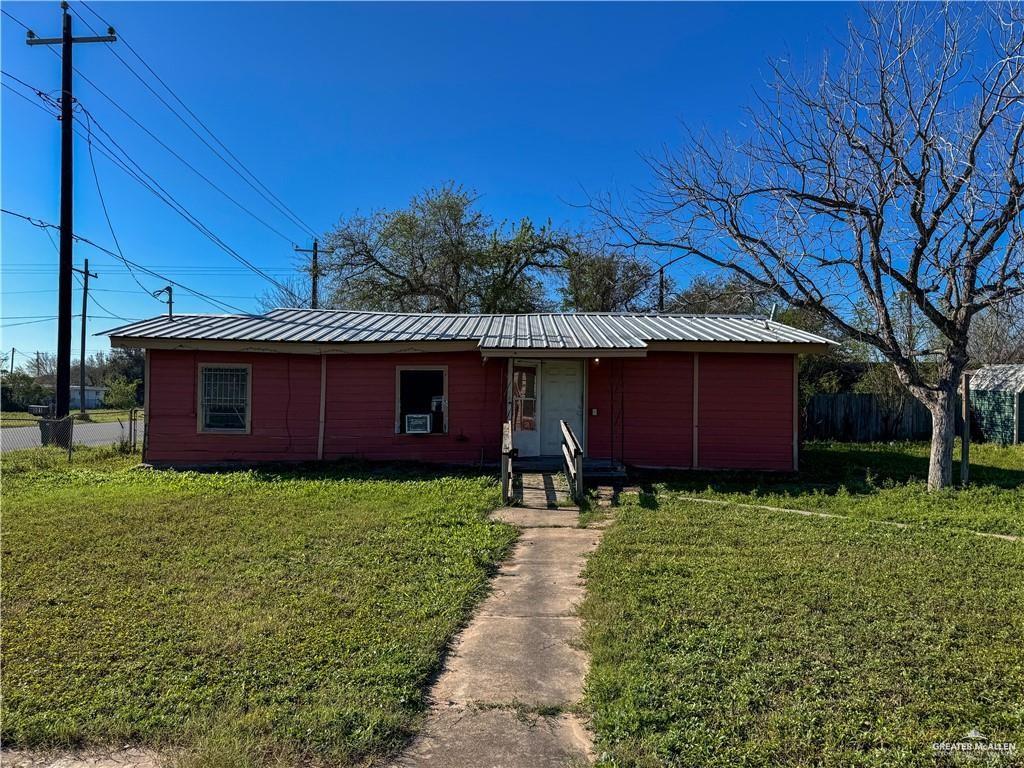 301 N Bluebonnet Street, Pharr, Texas image 1