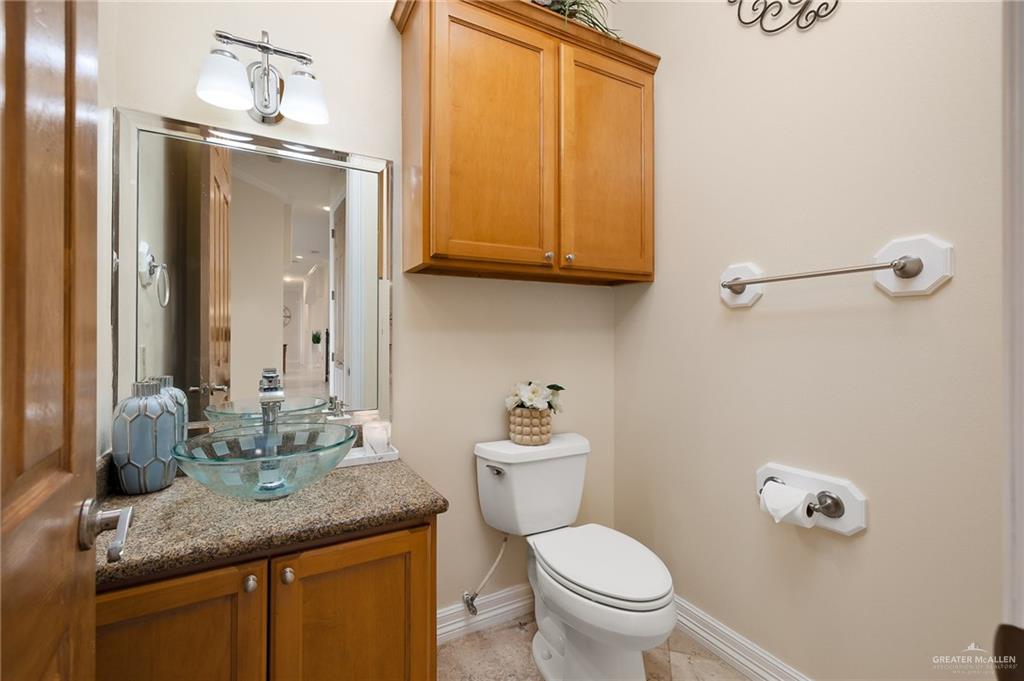 25219 Bass Boulevard, Harlingen, Texas image 23