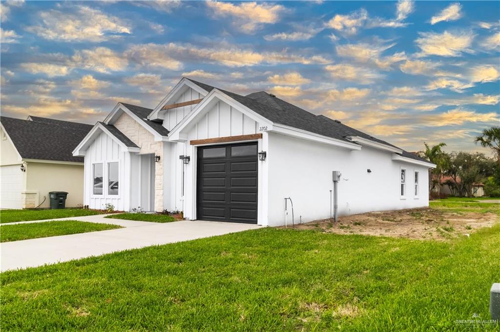 2202 San Charbel Street, San Juan, Texas image 3