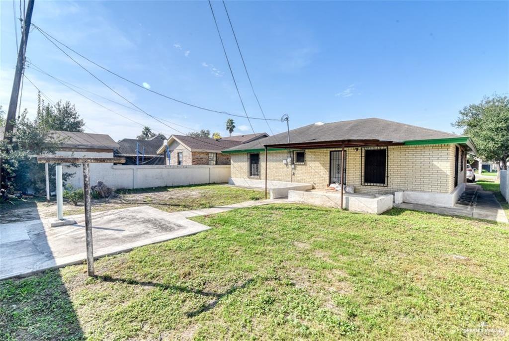 107 San Bernardo Street, Rio Grande City, Texas image 3