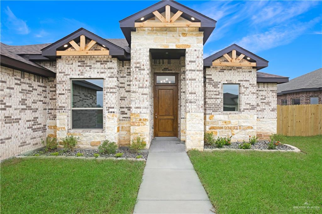 1505 Stirrup Circle, San Benito, Texas image 3