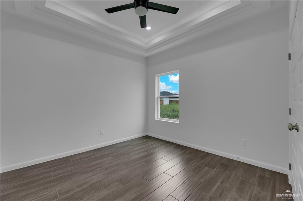 6104 N Playa Del Sol Street, Edinburg, Texas image 17