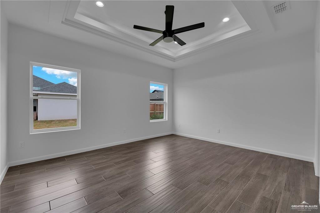 6104 N Playa Del Sol Street, Edinburg, Texas image 18