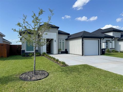 Photo of 1313 W Dawes Avenue W, Alton, TX 78573 (MLS # 503185)
