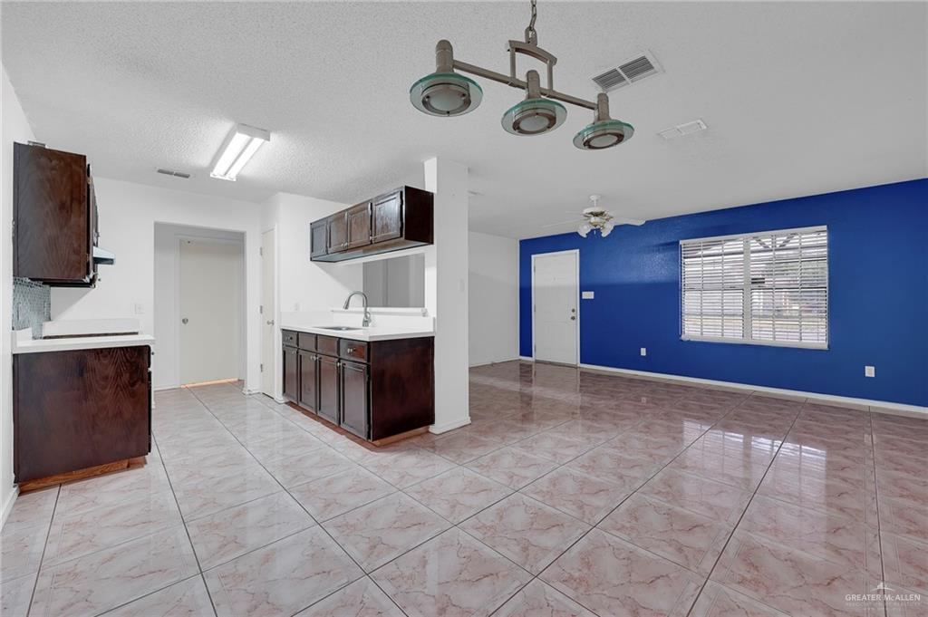 3704 Camellia Avenue, McAllen, Texas image 6