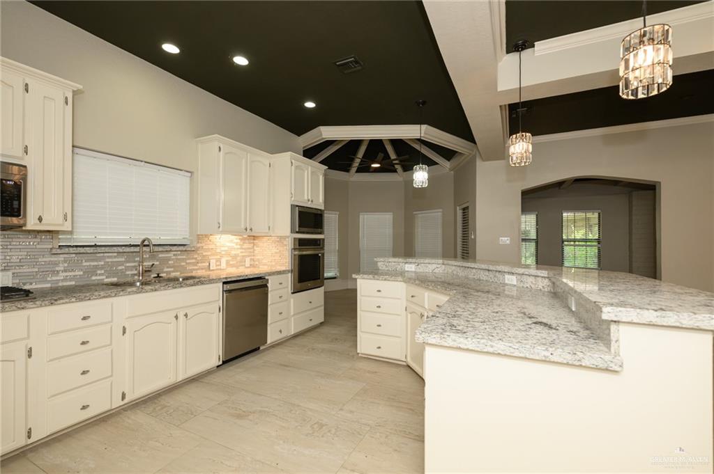 1101 Chico Circle, Harlingen, Texas image 16
