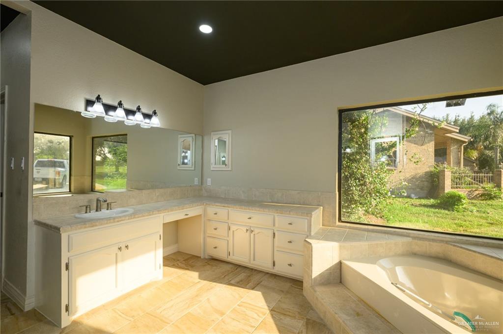1101 Chico Circle, Harlingen, Texas image 30