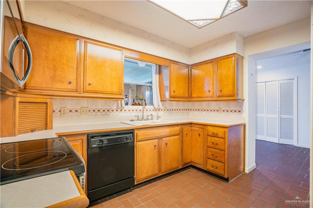 501 W Esperanza Avenue, McAllen, Texas image 6