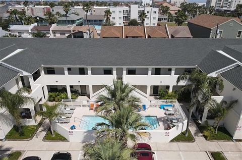 Photo of 124 E Bahama St #7, South Padre Island, TX 78597 (MLS # 502183)