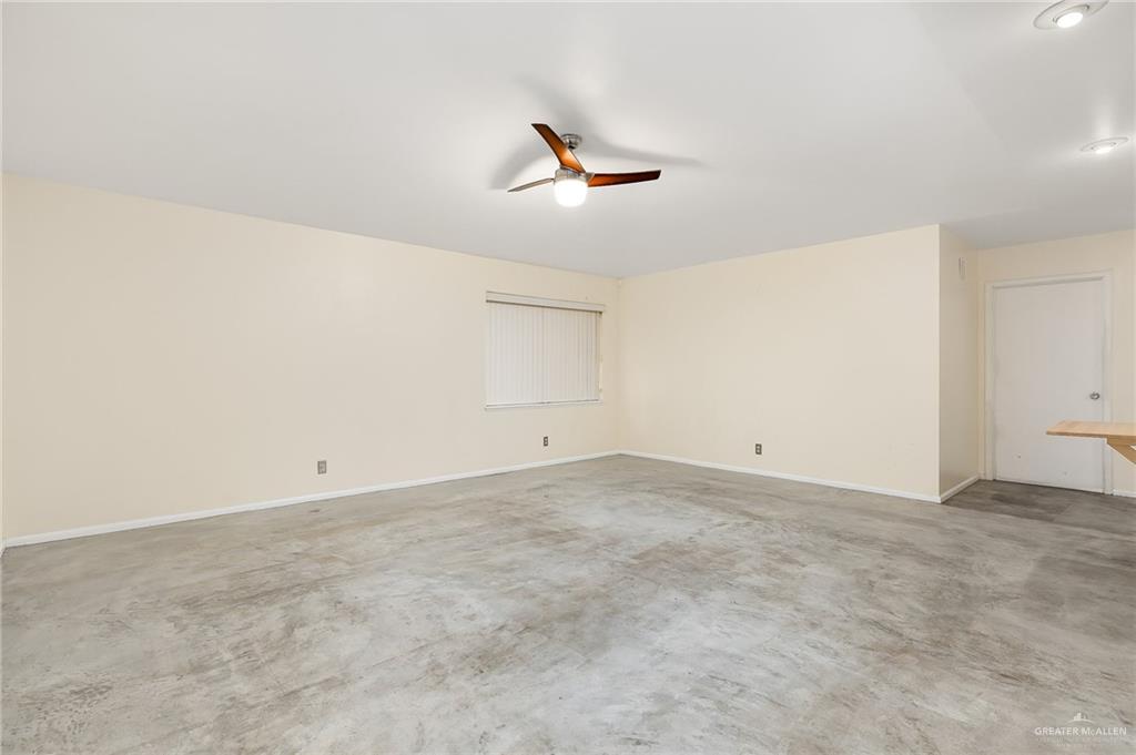 904 W 8th Street, Weslaco, Texas image 2