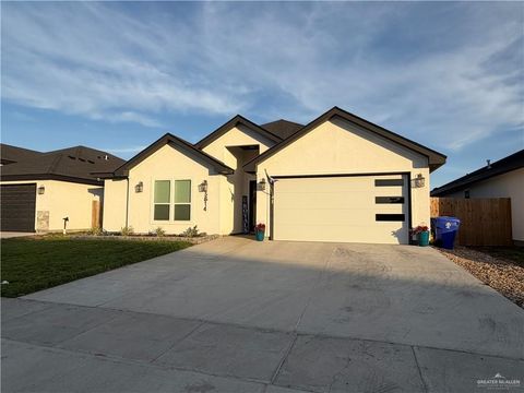 Homes For Sale - 3814 Azali Drive<br/> Nueces County, Corpus Christi, TX 78414