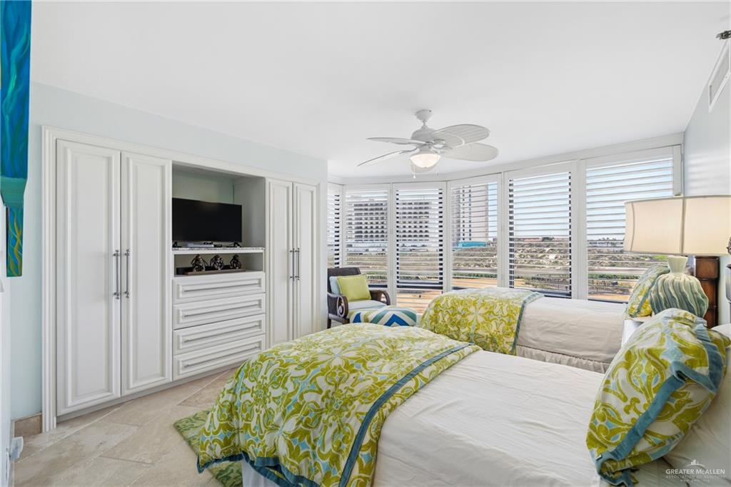 334 Padre Blvd # 208, South Padre Island, TX, 78597, USA, 4 Bedrooms Bedrooms, ,3 BathroomsBathrooms,Condo,Active,334 Padre Blvd # 208,505515