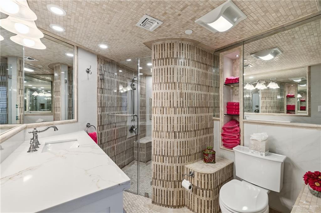 334 Padre Blvd # 208, South Padre Island, TX, 78597, USA, 4 Bedrooms Bedrooms, ,3 BathroomsBathrooms,Condo,Active,334 Padre Blvd # 208,505515