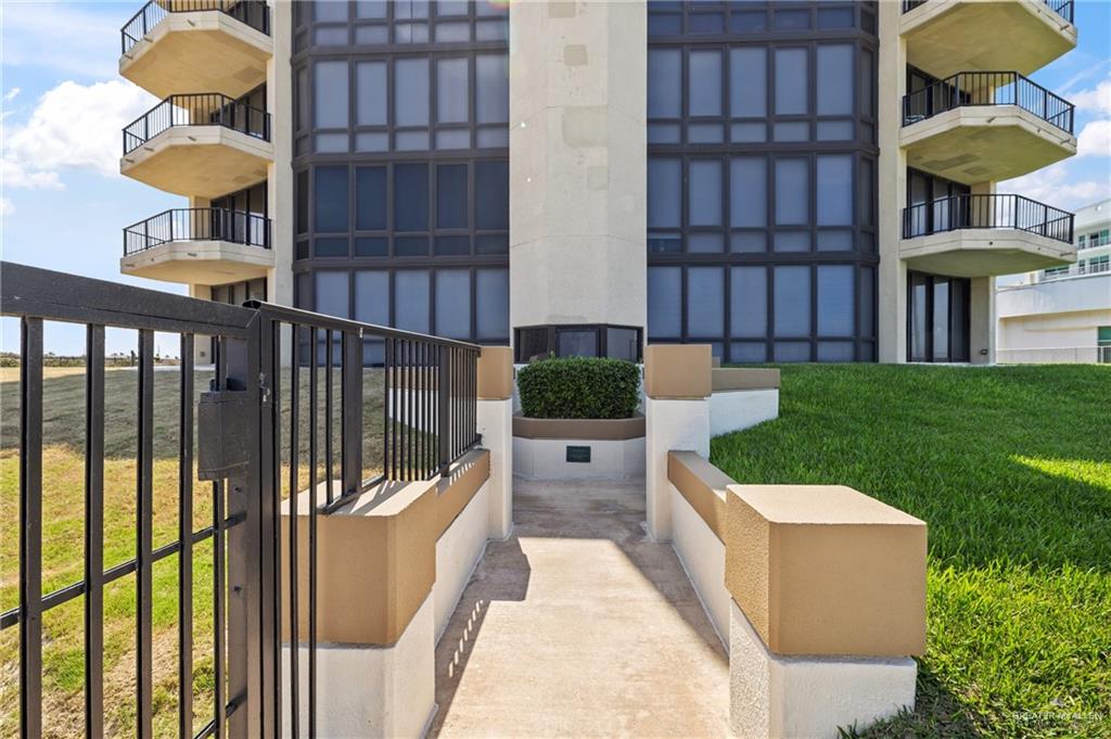 334 Padre Blvd # 208, South Padre Island, TX, 78597, USA, 4 Bedrooms Bedrooms, ,3 BathroomsBathrooms,Condo,Active,334 Padre Blvd # 208,505515