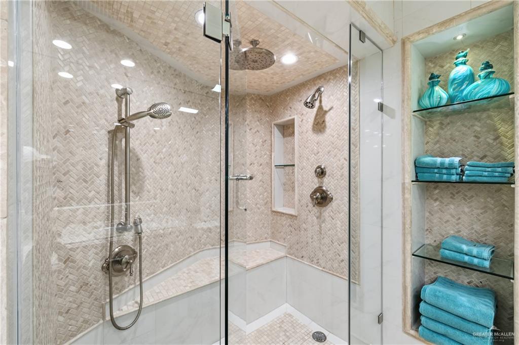 334 Padre Blvd # 208, South Padre Island, TX, 78597, USA, 4 Bedrooms Bedrooms, ,3 BathroomsBathrooms,Condo,Active,334 Padre Blvd # 208,505515