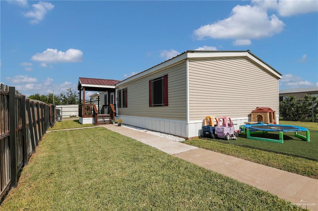 804 Red Bud Drive, Alamo, Texas image 2