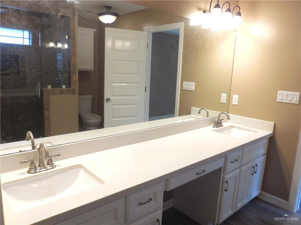 Edinburg, Texas 78542, United States, 3 Bedrooms Bedrooms, ,2 BathroomsBathrooms,Residential,Active,108441