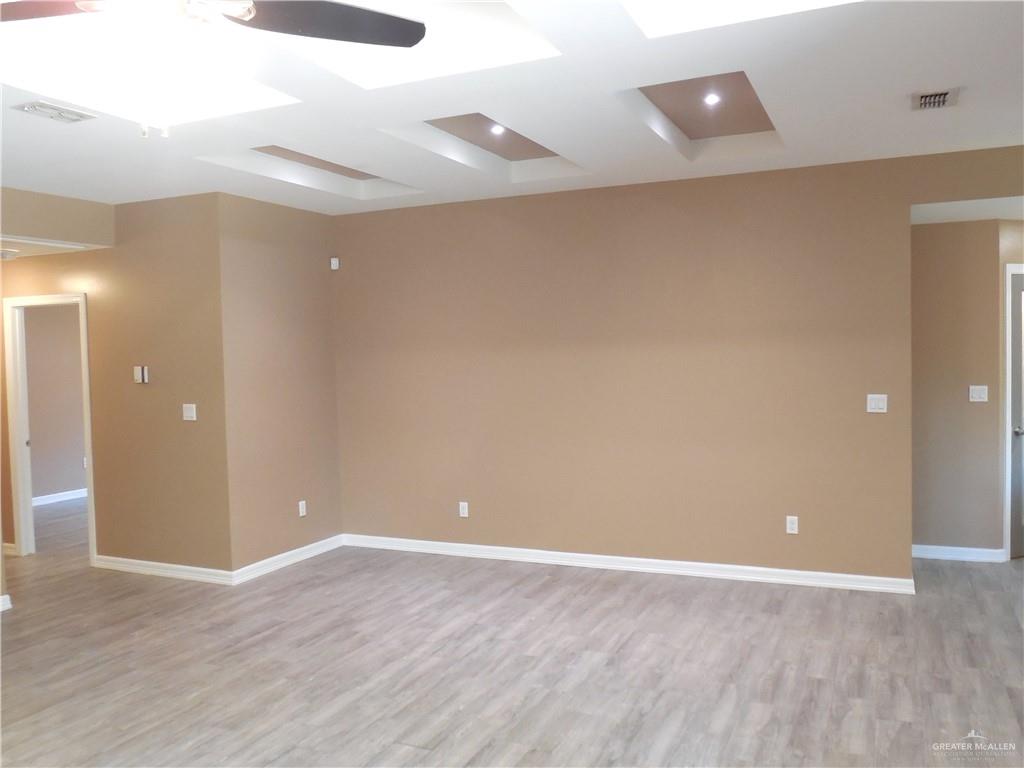 Edinburg, Texas 78542, United States, 3 Bedrooms Bedrooms, ,2 BathroomsBathrooms,Residential,Active,108441