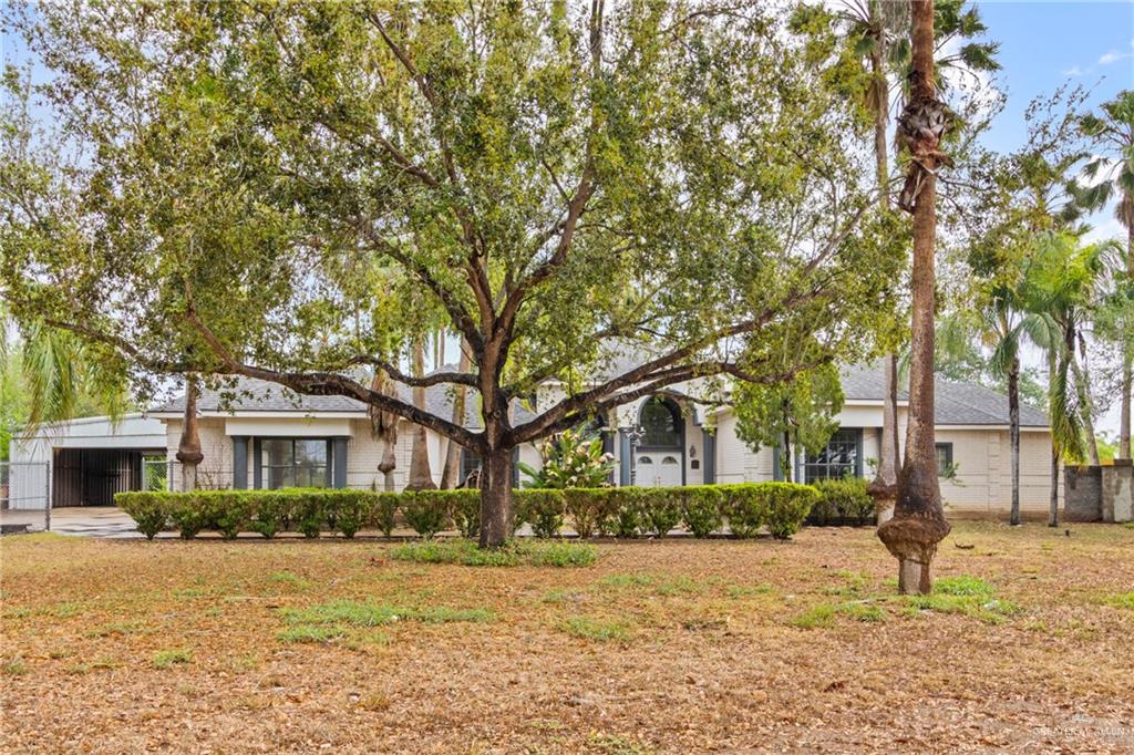 2107 S Victoria Road, Donna, Texas image 1