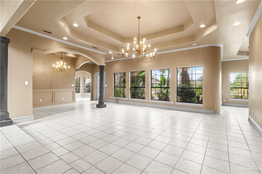 2107 S Victoria Road, Donna, Texas image 2