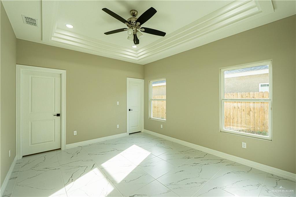 8813 Swan Lake Drive, Harlingen, Texas image 9