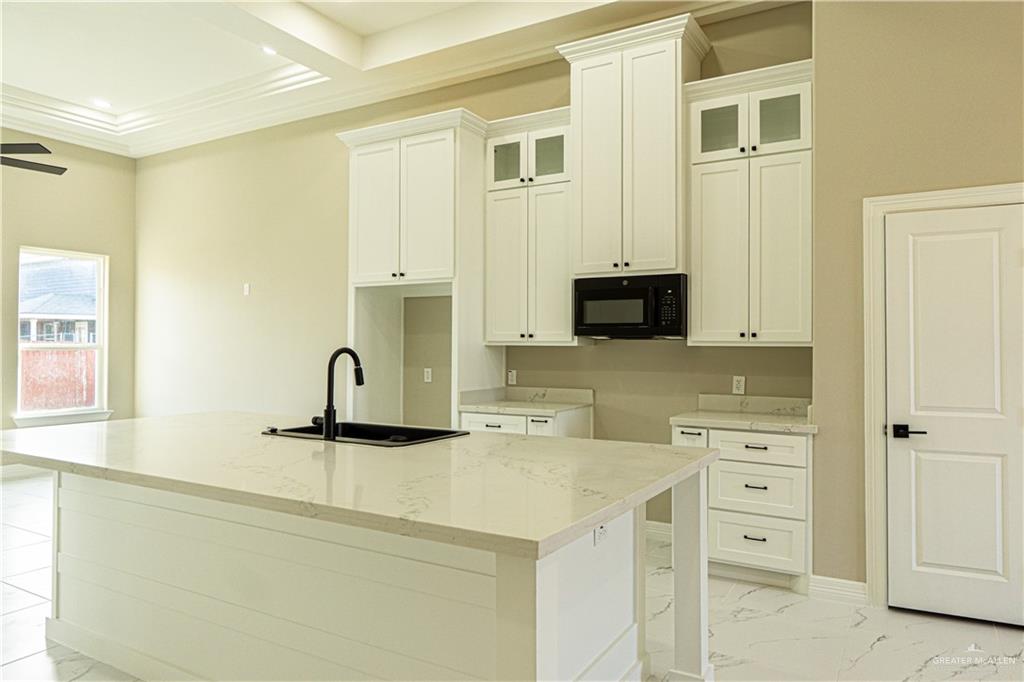 8813 Swan Lake Drive, Harlingen, Texas image 13