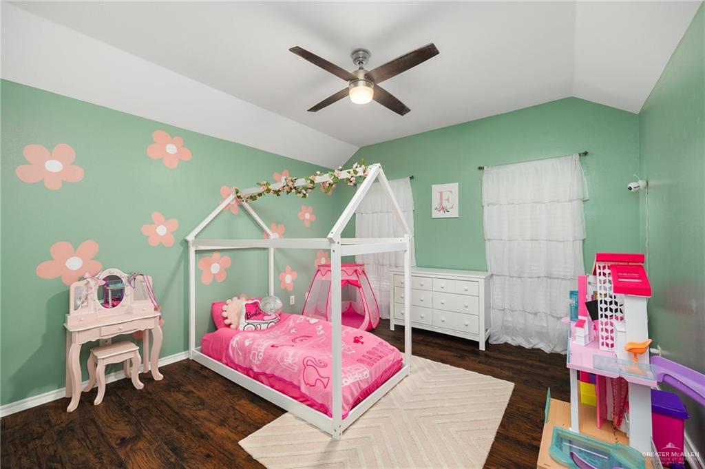 Mission, Texas 78574, United States, 4 Bedrooms Bedrooms, ,3 BathroomsBathrooms,Residential,Pending,58245