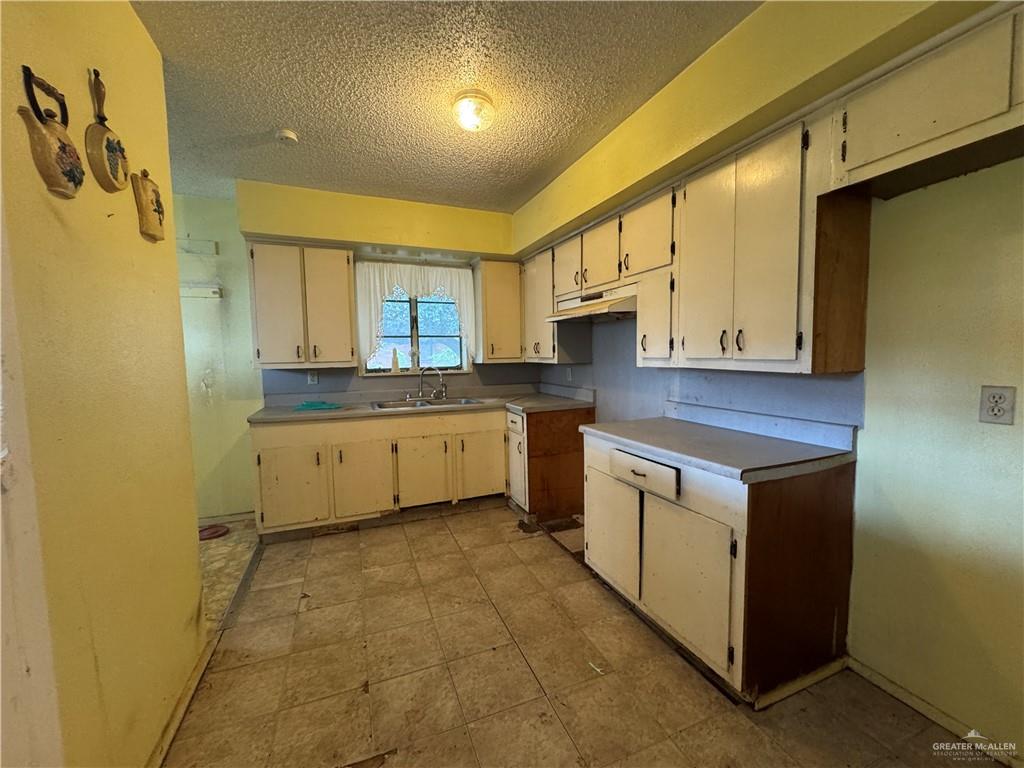 814 N Pino Street, Weslaco, Texas image 13