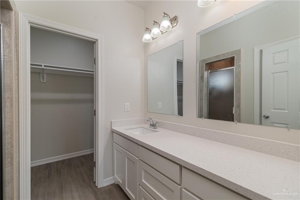 1300 E Acacia Drive, San Juan, Texas image 10