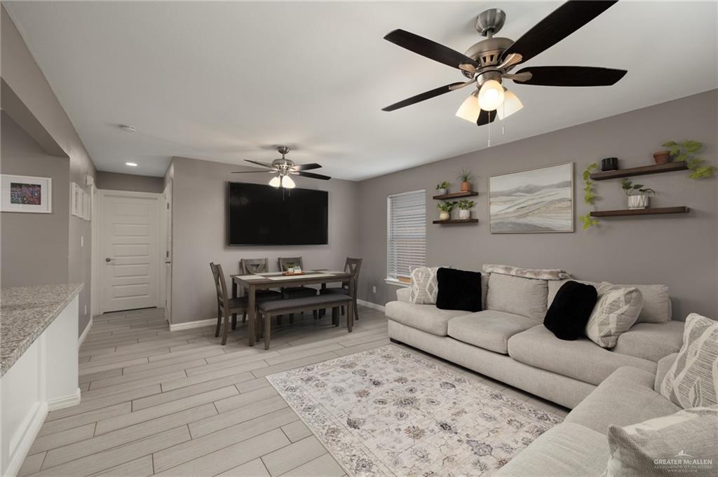 9211 N 29th Lane, McAllen, Texas image 3